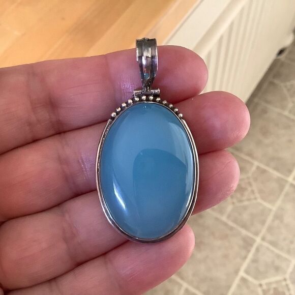 Sterling SILVER 925 BLUE CHALCEDON LARGE OVAL PENDANT​​ - Picture 8 of 9